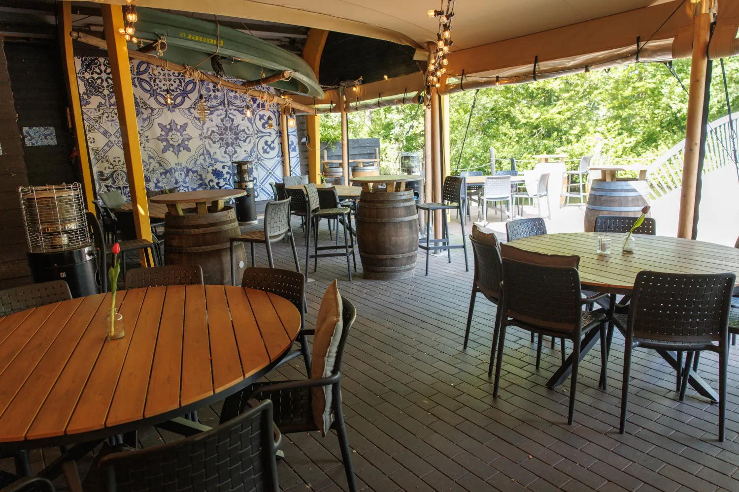 Grootste terras Knus Delft