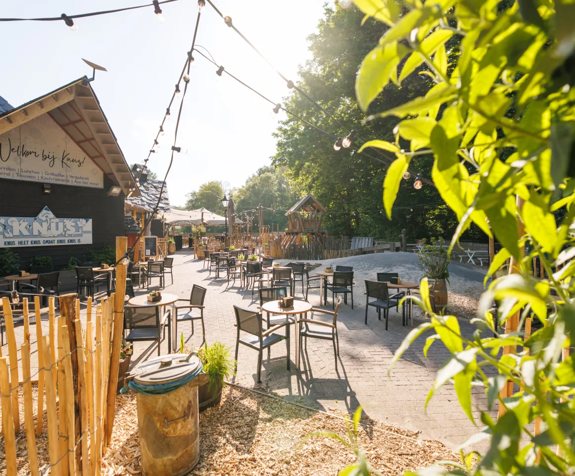 Terras aan de Speeltuin in Delft