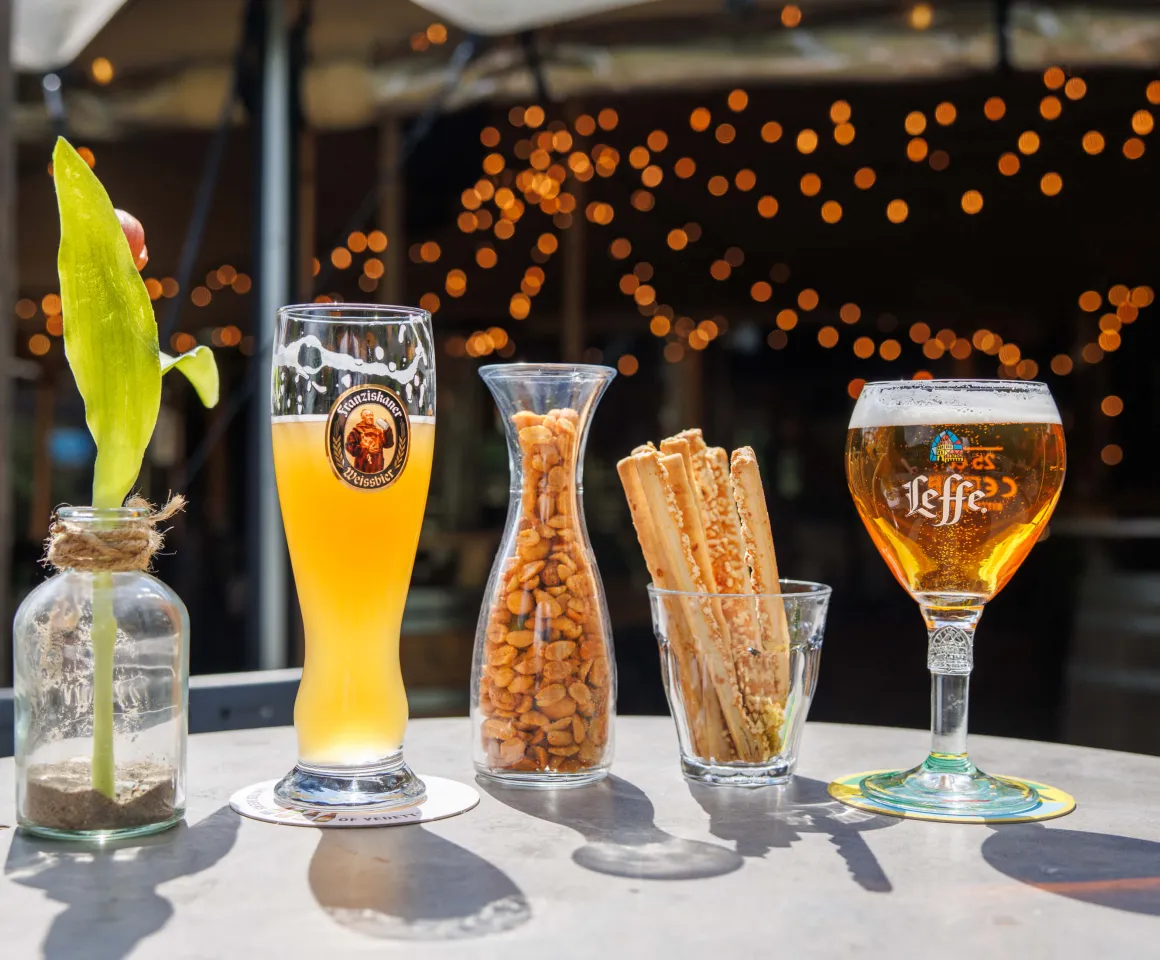 Bosrand Borrel Drankjes & Nootjes